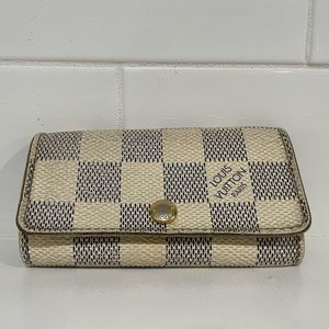 Louis Vuitton Damier Azur Canvas 4 Key Holder